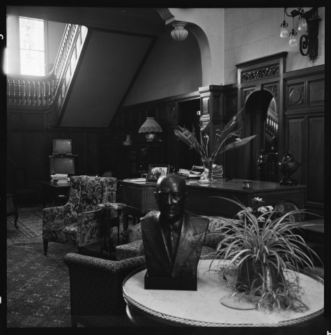 Reportage sur le domaine de la Trappe, propriété nationalisée de la famille Borgeaud à Staouëli, près d'Alger (suite).3