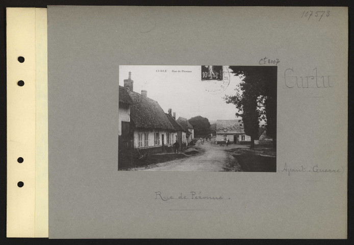 Curlu. Rue de Péronne