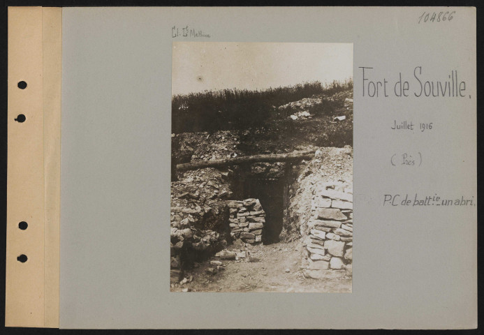 Fort de Vaux. Un coin du fort bombardé, côté sud-ouest