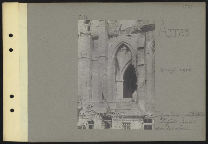 Arras. Église Saint-Jean-Baptiste : dégâts causés par les obus