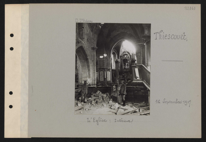 Thiescourt. L'église : intérieur