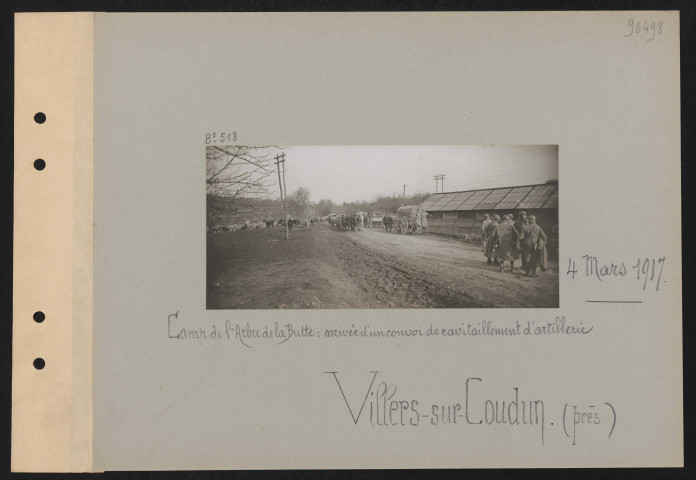 Villiers-sur-Coudun (près). Camp de l'arbre de la butte : arrivée d'un convoi de ravitaillement d'artillerie
