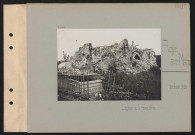 Roye-sur-Matz. L'église et le cimetière