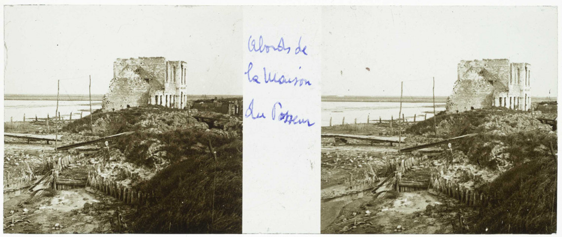 Abords de la maison du passeur