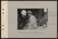 Ferme Abbémont (nord-ouest de Royaucourt). Bivouac dans les ruines