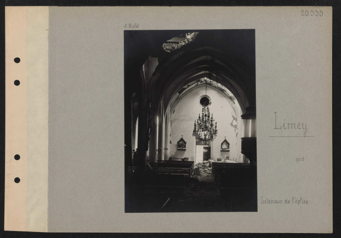 Limey. Intérieur de l'église