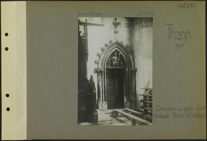 Thann. "Cathédrale" ou église Saint-Thiébaut. Portail Saint-Thiébaut
