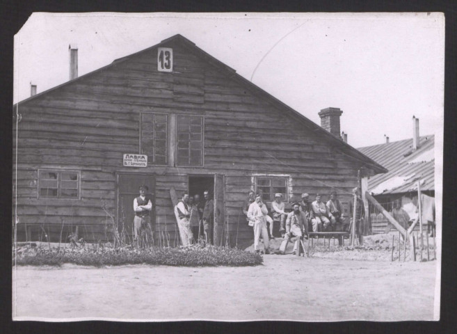 Sibérie. Camp de prisonniers à Barnaoul