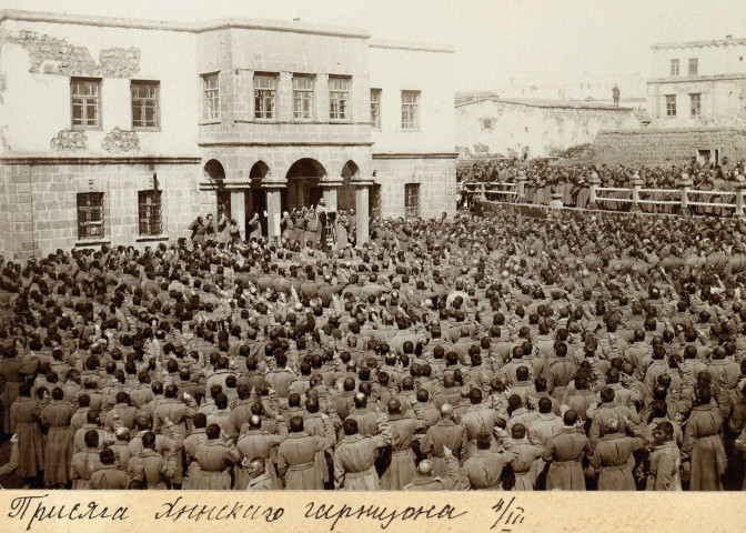 Déclaration du Gouvernement provisoire, Hınıs. Garnison prêtant serment.