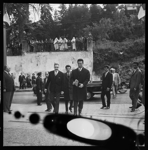 Portraits et Conférence de presse de Ben Bella à la R.T.A. (radio télévision algérienne)