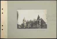 Verneuil-Courtonne. Le château bombardé : façade principale
