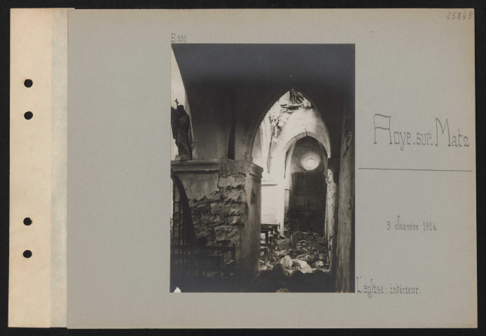 Roye-sur-Matz. L'église : intérieur