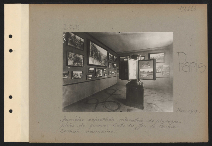 Paris. Deuxième exposition interalliée de photographies de guerre. Salle du Jeu de Paume. Section roumaine
