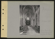Amiens. Église Saint-Jacques : la nef et les orgues, vue prise du chœur
