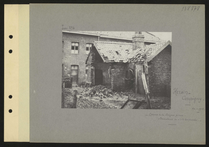 Hersin-Coupigny. Corons de la Longue Pierre. Buanderie du n° 67 bombardée
