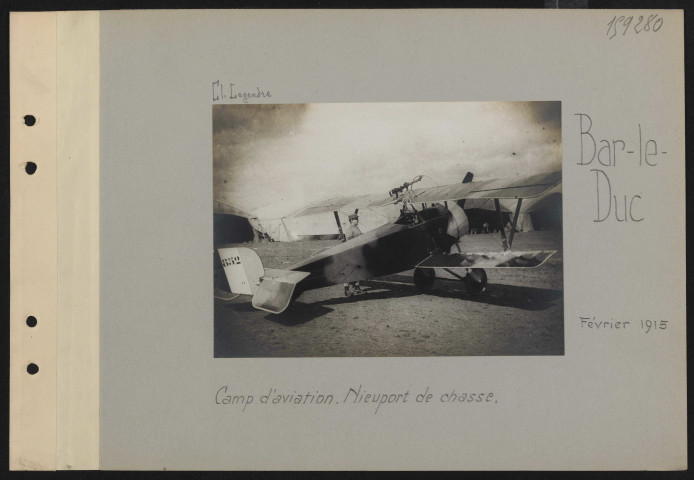 Bar-le-Duc. Camp d'aviation. Nieuport de chasse