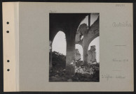 Autrêches. L'église ; intérieur