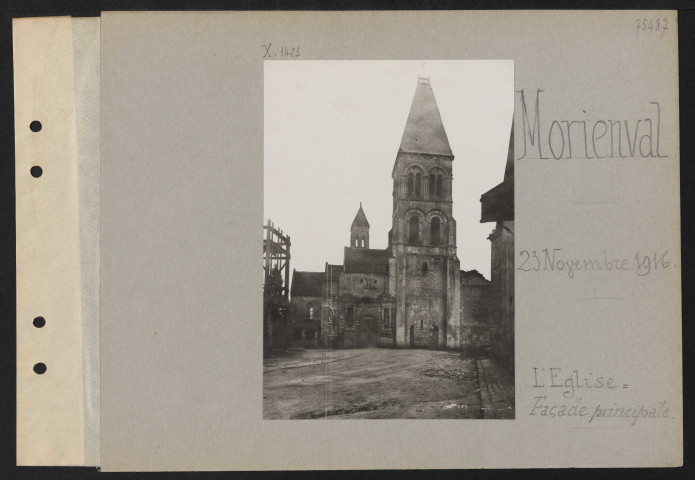 Morienval. L'église : façade principale