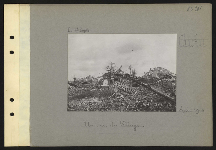 Curlu. Un coin du village