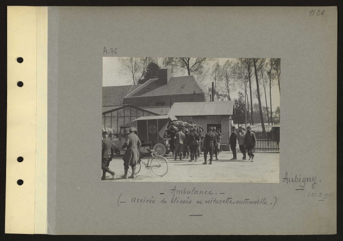 Aubigny. Arrivée de blessés en voiturette automobile