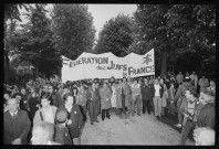 Manifestation contre l'antisémitisme au cimetière juif de Bagneux