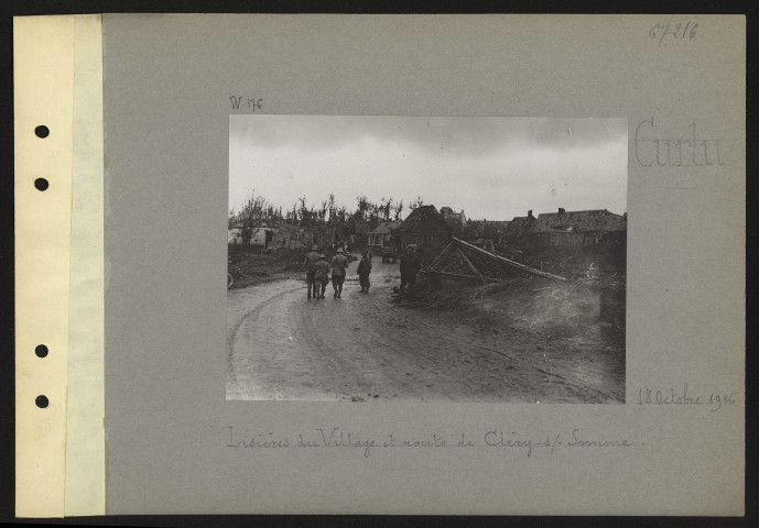 Curlu. Lisières du village et route de Cléry-sur-Somme