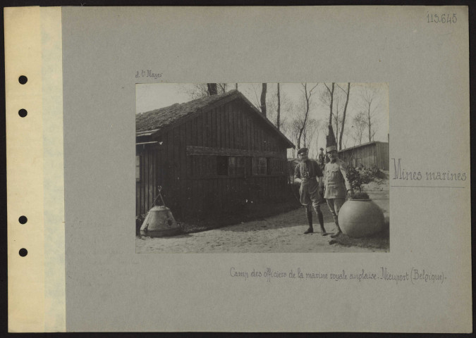 Nieuport (Belgique). Brise-glaces allemand. Hindenburg. Camp des officiers de la marine royale anglaise