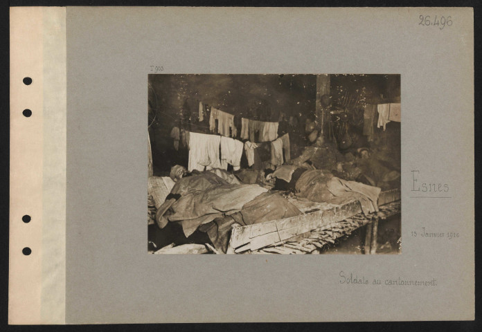 Esnes. Soldats au cantonnement