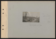 Jaulzy. Pont de péniches sur l'Aisne