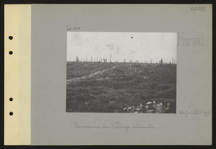 Morval. Panorama du village détruit