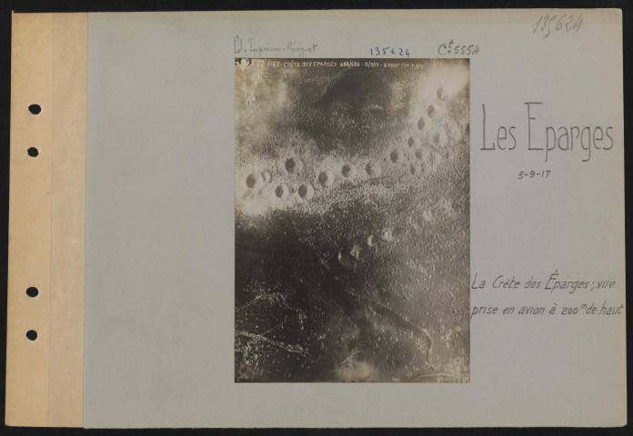 Les Éparges. La crête des Éparges ; vue prise en avion à 200 m de haut