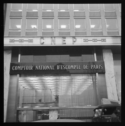 Banques. Le CNE (Comité national des écrivains)