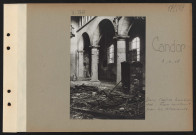 Candor. Dans l'église bombardée. Four construit par les Allemands