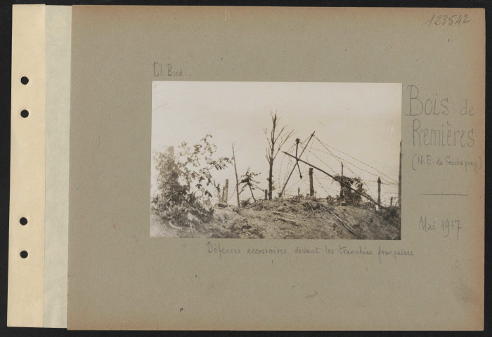 Bois de Remières (nord-est de Seicheprey). Défenses accessoires devant les tranchées françaises