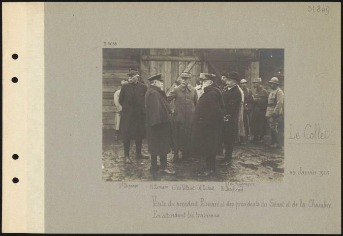 Le Collet. Visite du président Poincaré et des présidents du Sénat et de la Chambre. En attendant les traîneaux
