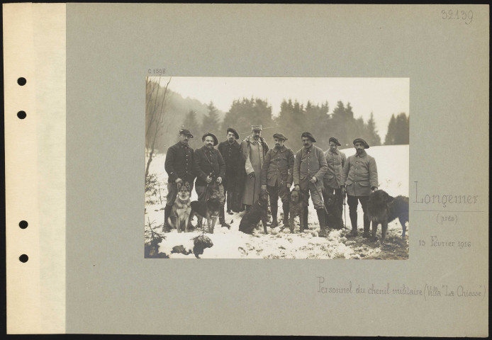 Longemer (près). Personnel du chenil militaire (Villa "La Chiasse")