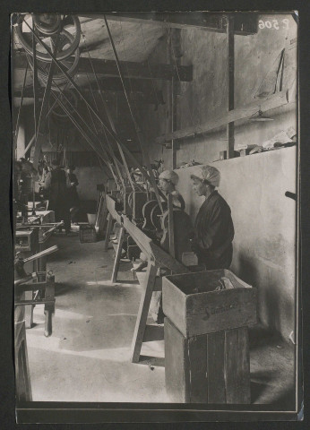 Fabrication de peignes, maison Billon et maison Paturel