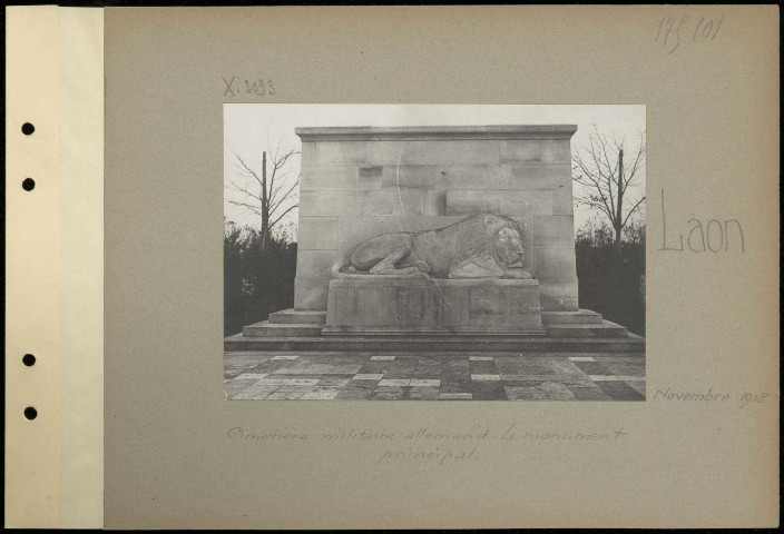 Laon. Cimetière militaire allemand. Le monument principal
