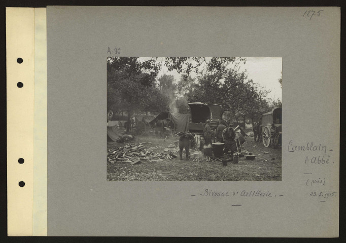 Camblain-l 'Abbé (près). Bivouac d'artillerie