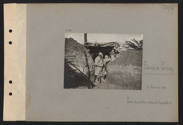 Étang de Parroy. Poste de guetteur dans la tranchée 2