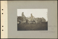 Châtillon-sur-Morin. Maisons en ruines après le bombardement et l'incendie allumé par les Allemands