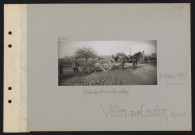 Villiers-sur-Coudun (près). Pièce de 155 embourbée