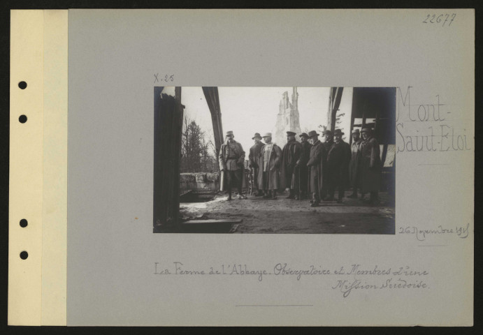 Mont-Saint-Éloi. La ferme de l'abbaye. Observatoire et Mission suédoise