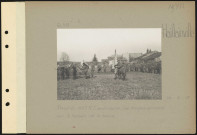 Haillainville. Revue du 166e régiment d'infanterie américaine. Les troupes arrivent sur le terrain de la revue