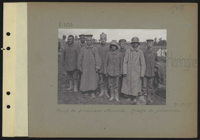 Haringhe. Camp de prisonniers allemands. Groupe de prisonniers