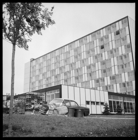 À Sarcelles : la cité des Lochères