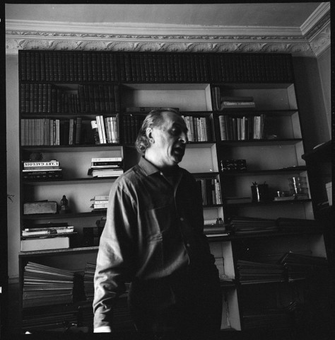 Mime Etienne Decroux