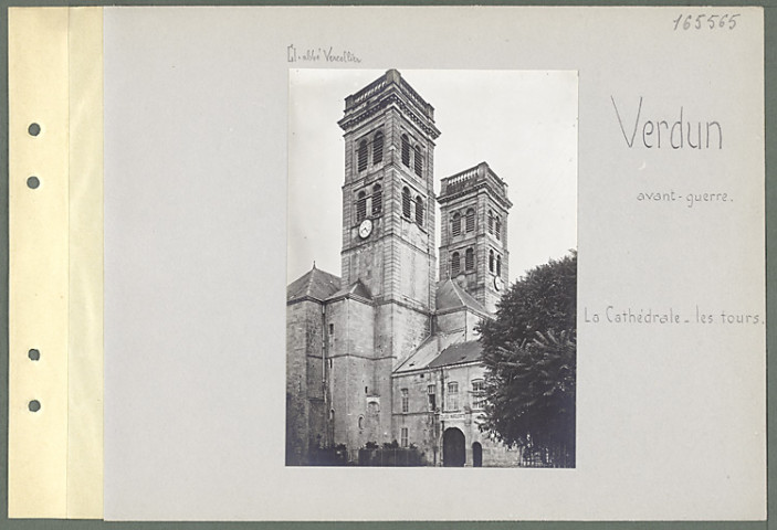 Verdun. La cathédrale. Les tours