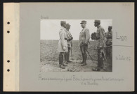 Lagny. Remise de décorations par le général Pétain : le général et les généraux Humbert [au premier plan à gauche] et de Maud'huy