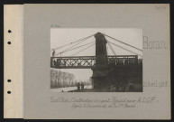 Boran. Sur l'Oise : construction d'un pont Pigeaud pour ALGP : après le lancement de la première travée